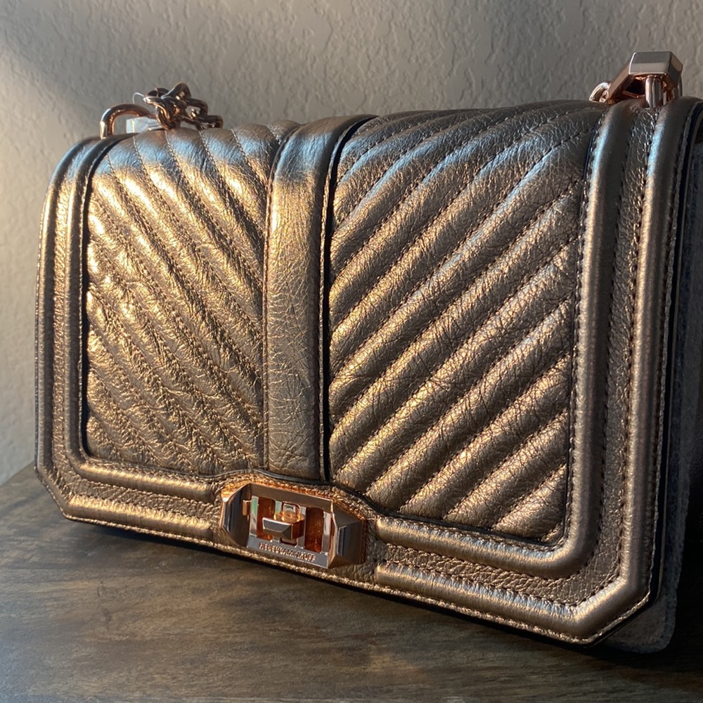 NWT Rebecca Minkoff Chevron Quilted Crossbody